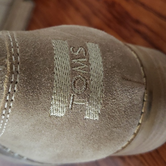 NWT Toms Tan Suede Pull On Slouch Ankle Booties. Amphora Burnished Suede Size 8 - Picture 10 of 16